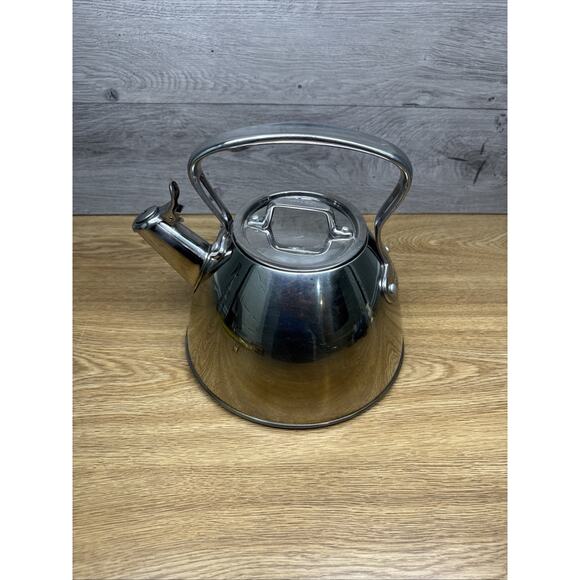 All-Clad Metalcrafters 2.0 qt Teapot Stainless Steel Induction Compatible - Picture 1 of 9